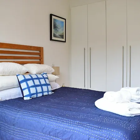 1 Bedroom Centre In 公寓